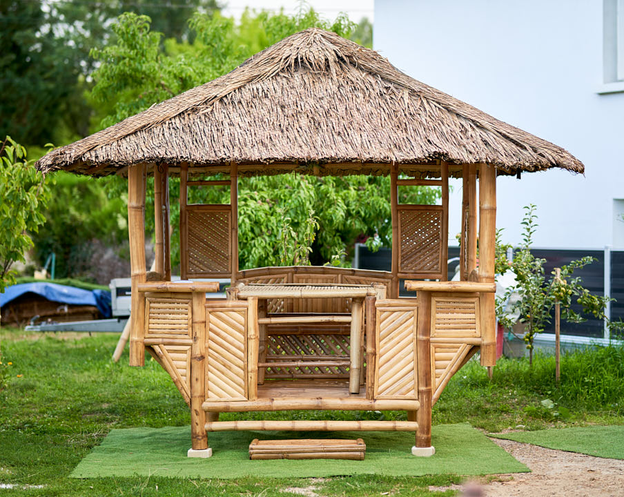 Paillote de jardin en bambou, modèle Liloan et toit en nipa